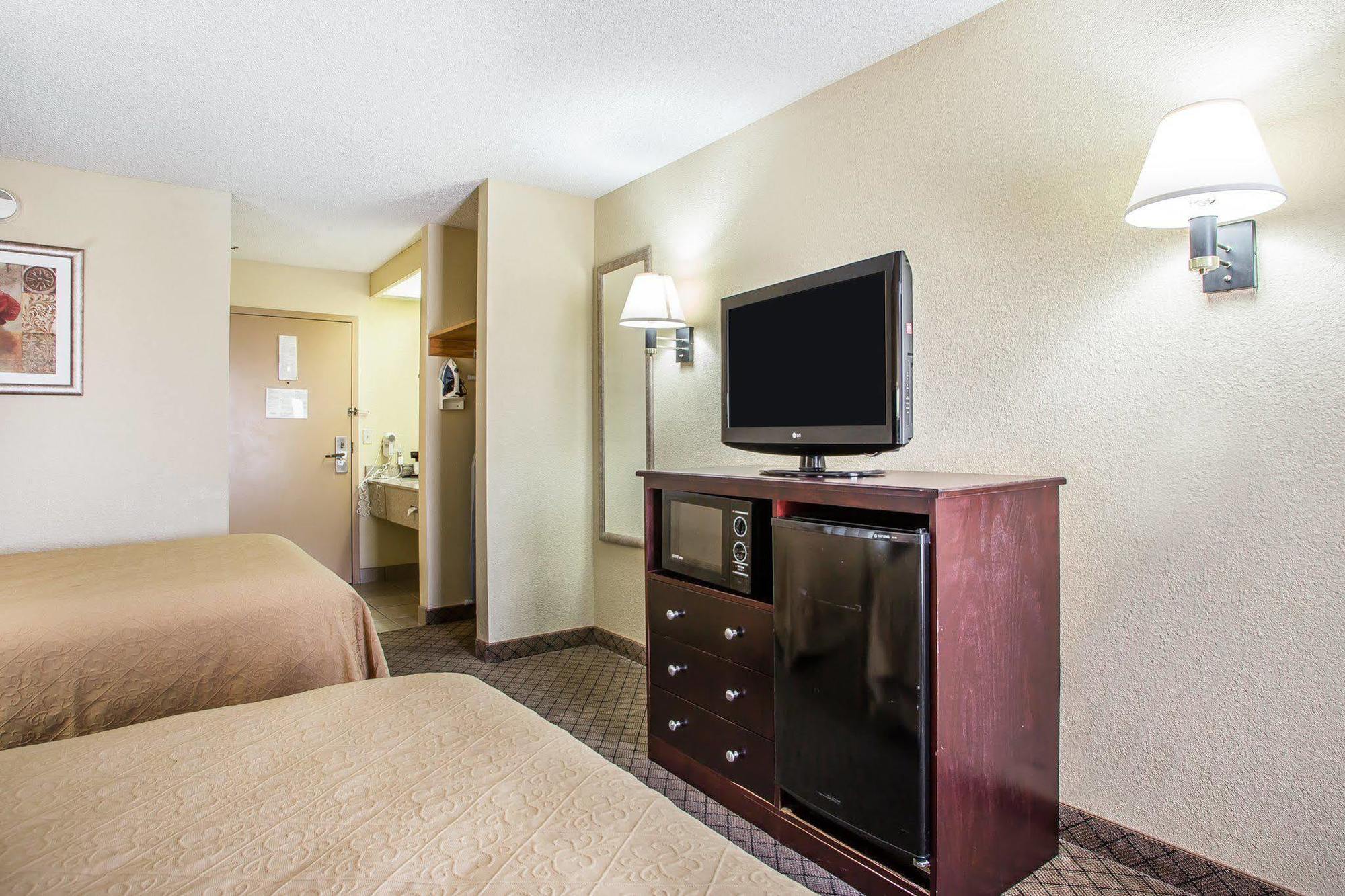 Quality Inn Rolla Exterior foto