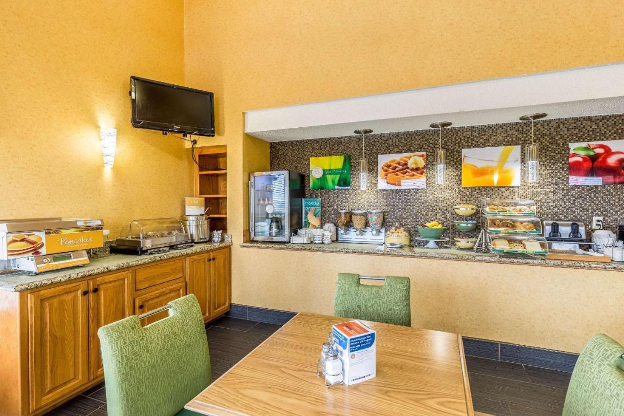 Quality Inn Rolla Exterior foto