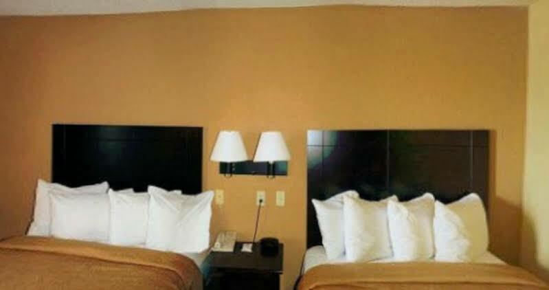 Quality Inn Rolla Exterior foto